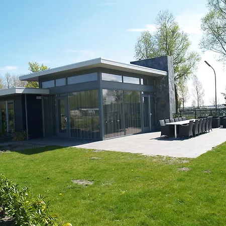 Europarcs De Biesbosch Tatil parkı 3*