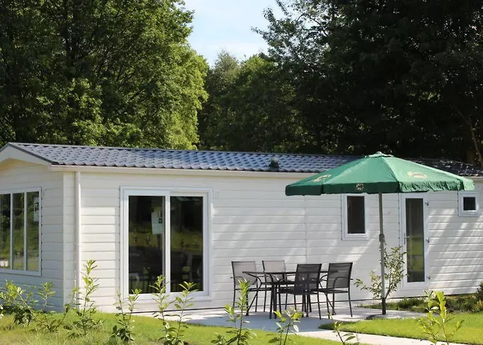 Europarcs De Biesbosch منتزه العطل Willemsdorp